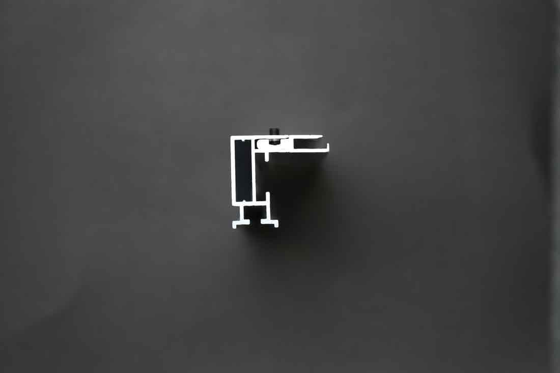 Extrusions — Q50930-17