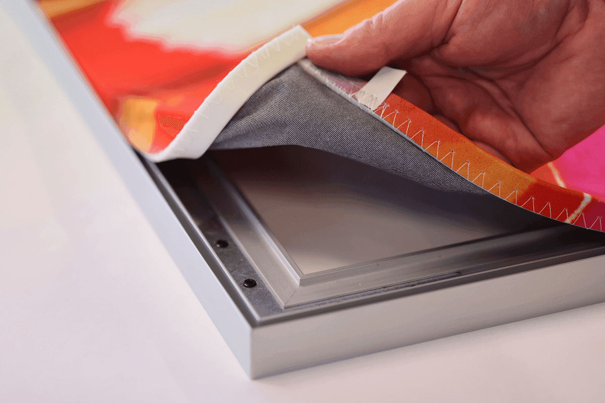 Silicone Edged Graphic Insert